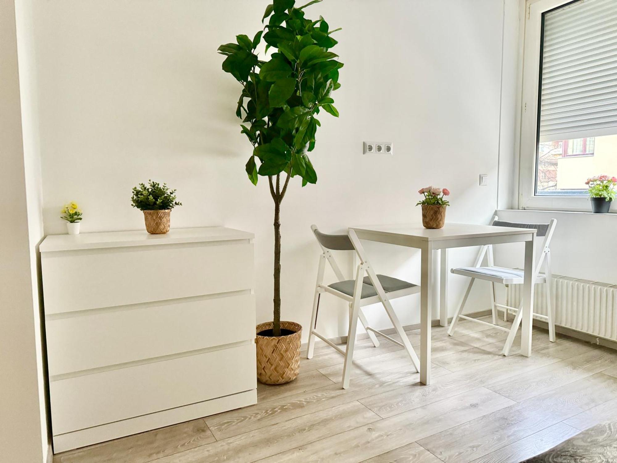 Stylish Schonbrunn Apartments With Free Parking Vienna Esterno foto